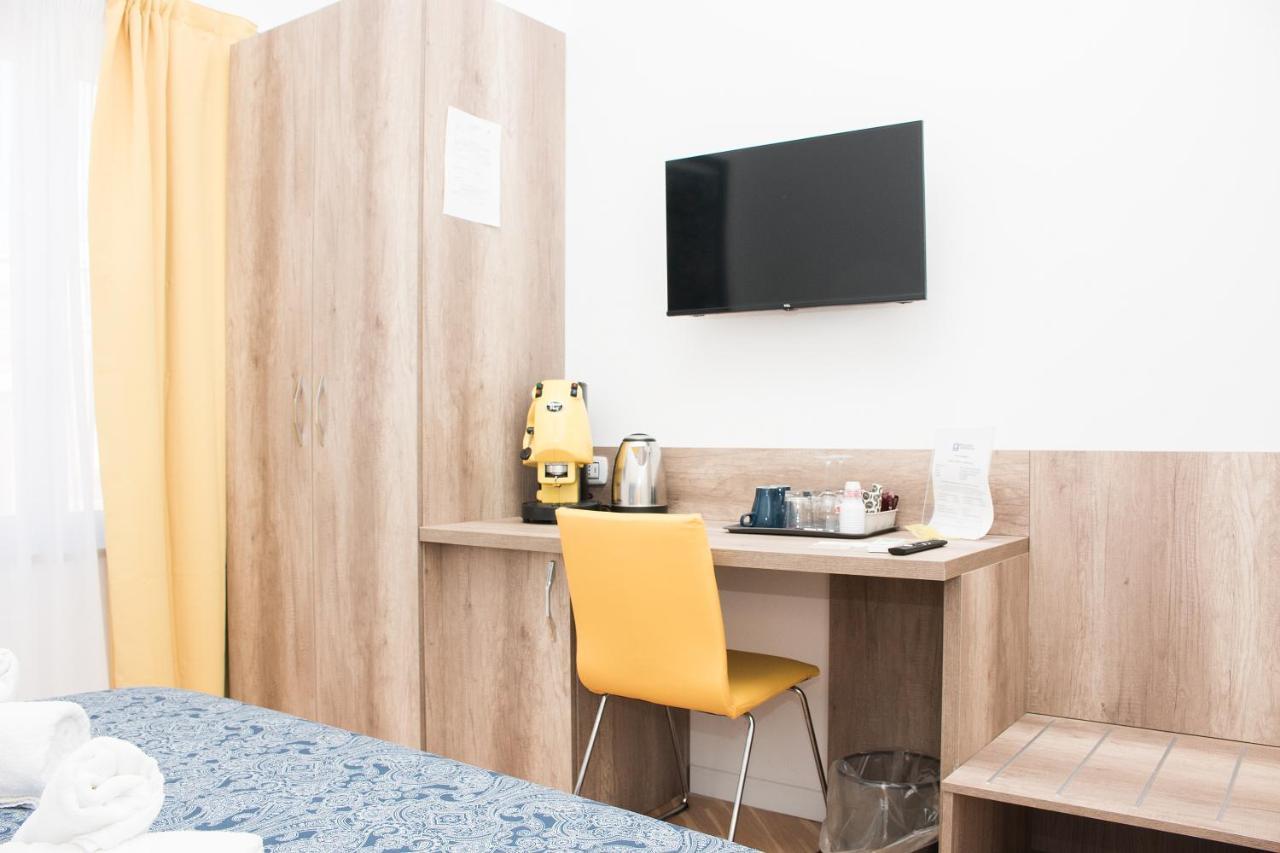 Barbaja Suites In Street Toledo 205 나폴리 외부 사진