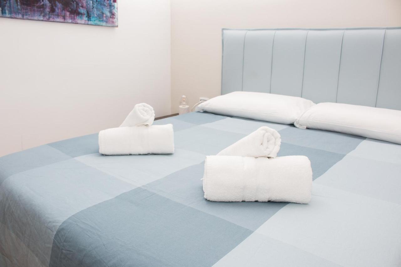 Barbaja Suites In Street Toledo 205 나폴리 외부 사진